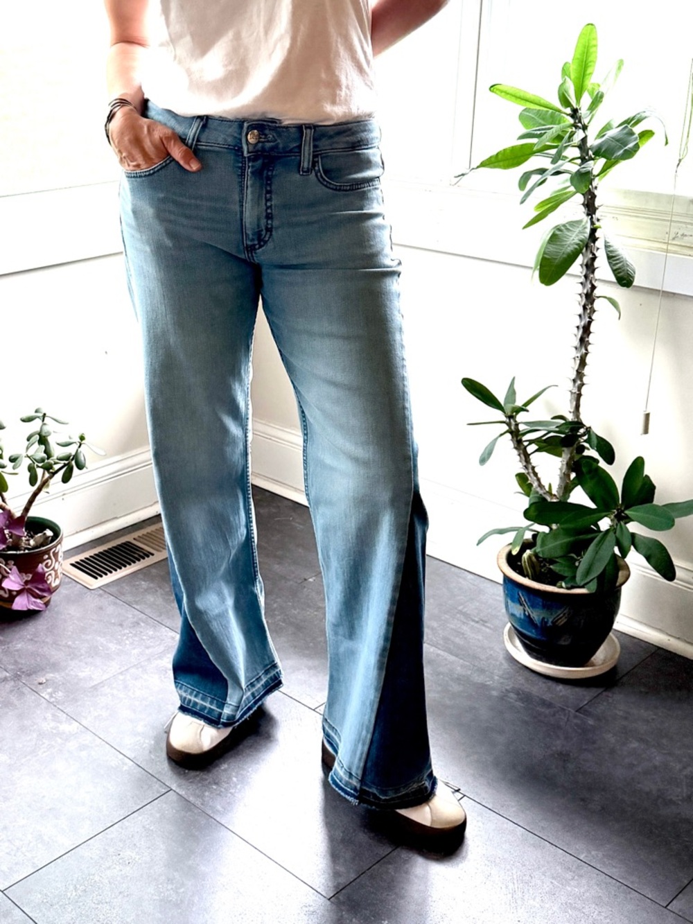 Upcycled LEE Denim Jeans with inset flared leg panels Wide Leg Patchwork sz 10